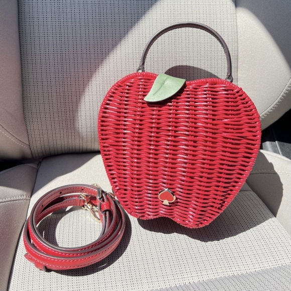 NEW KATE SPADE HONEY CRISP APPLE CROSSBODY BAG - Picture 3 of 8